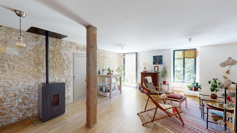 Maison - 170 m² - 6 pièces