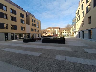 Local commercial - 192 m²