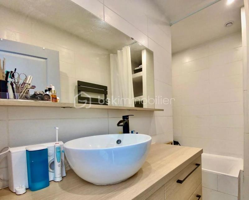 Maison - 74 m² - 4 pièces