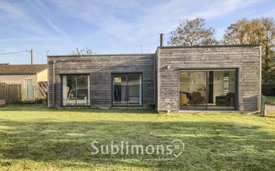 Maison de bois - 82 m² - 3 pièces