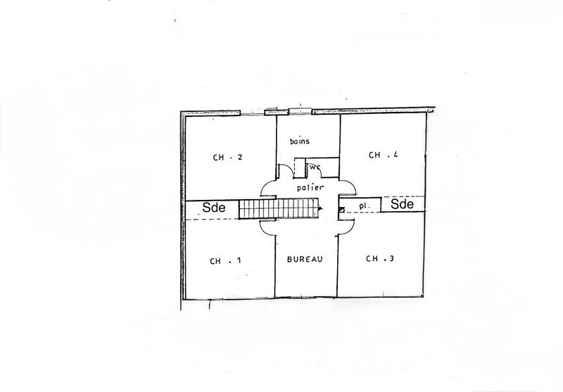 Maison - 220 m² - 7 pièces