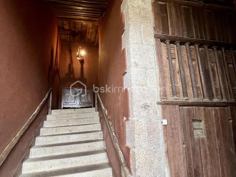 Manoir - 255 m² - 8 pièces