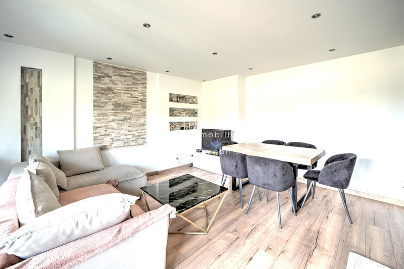 Appartement - 60 m² - 2 pièces