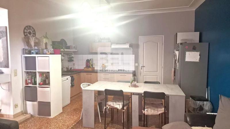 Appartement - 96 m² - 5 pièces
