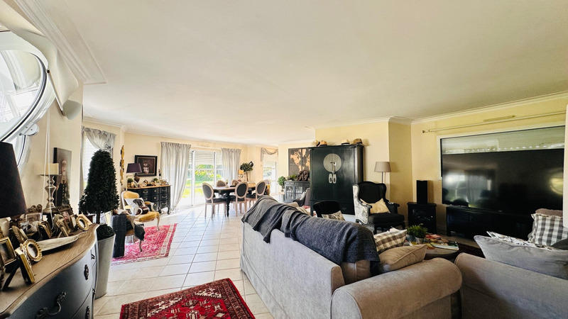 Maison - 154 m² - 5 pièces