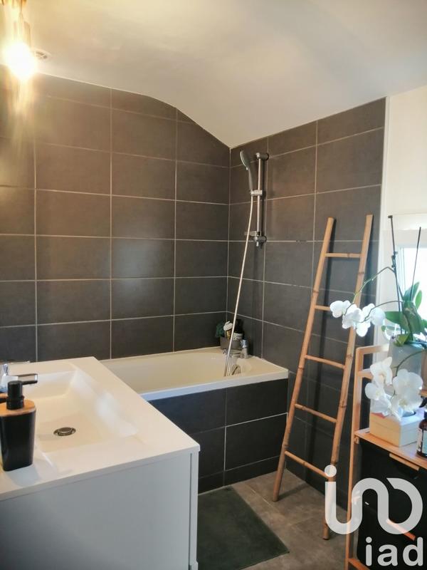 Maison - 92 m² - 4 pièces