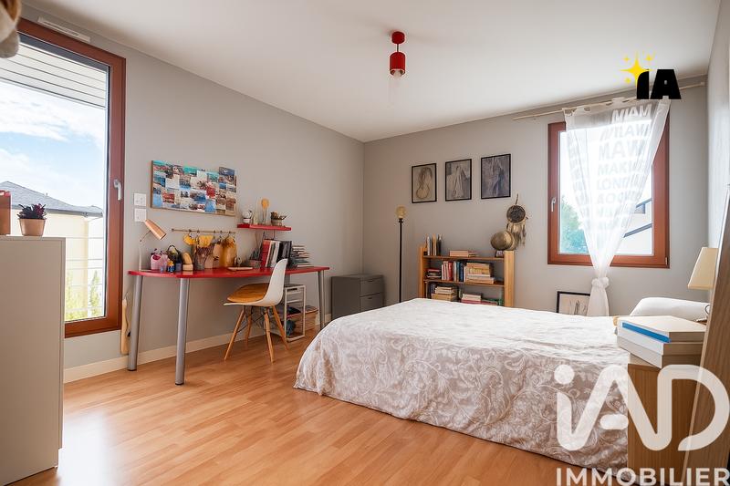 Maison de maîtres - 208 m² - 8 pièces