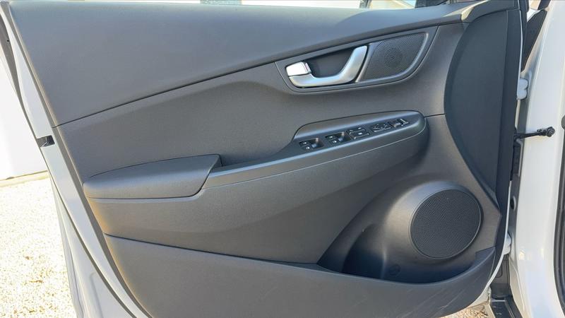 Hyundai Kona 136 39 kWh Intuitive