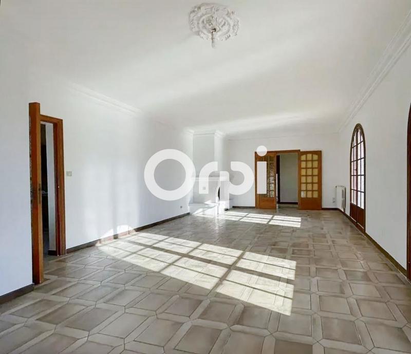 Maison - 160 m² - 5 pièces