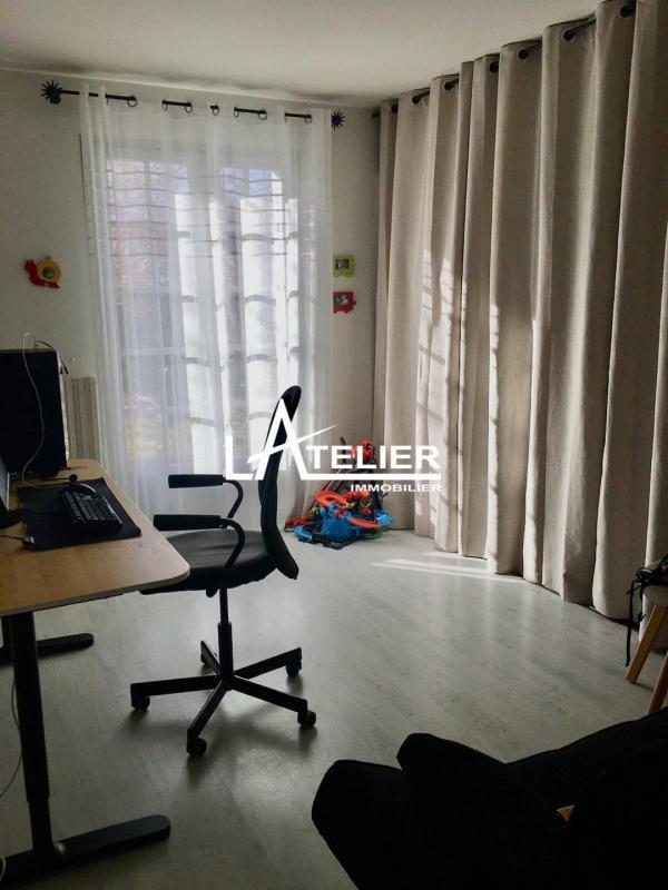 Maison - 220 m² - 7 pièces