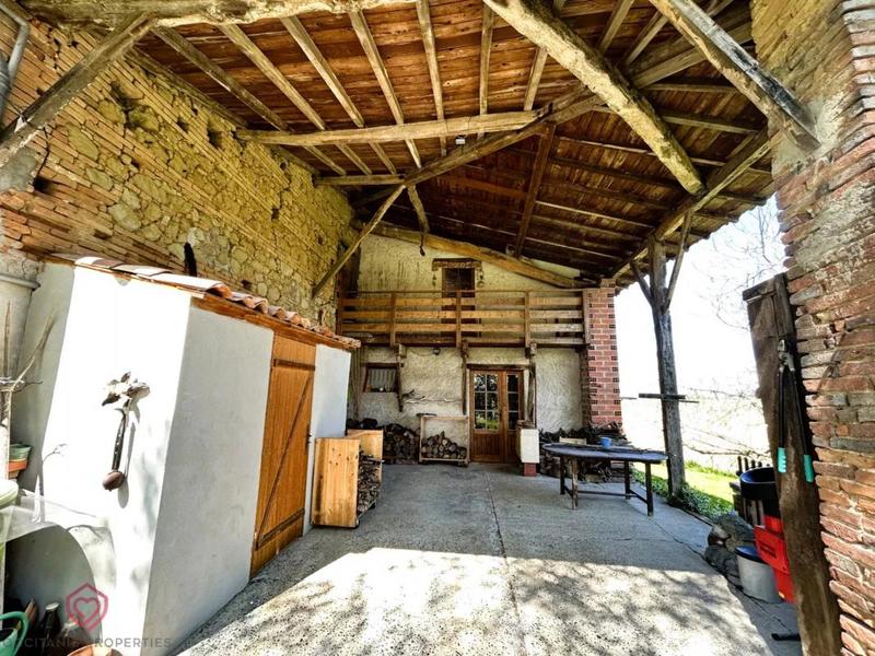 Corps de ferme - 292 m² - 14 pièces