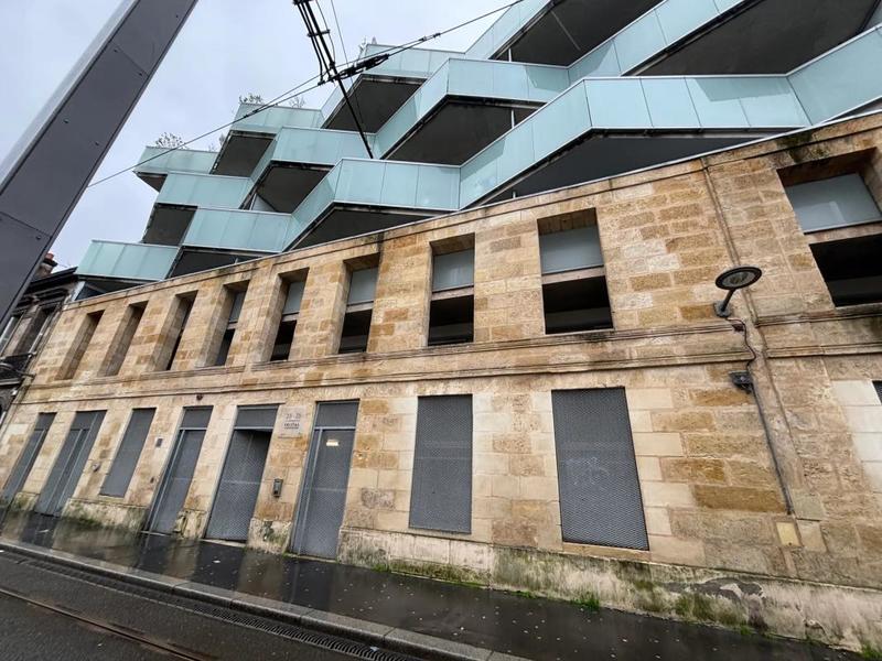 Appartement - 91 m² - 4 pièces