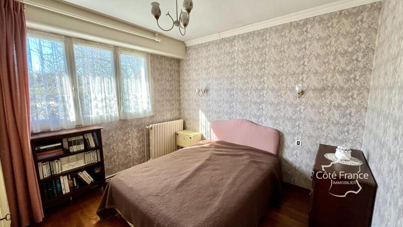 Maison - 110 m² - 6 pièces