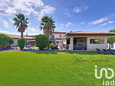 Maison - 205 m² - 6 pièces