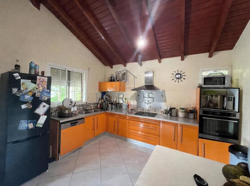 Maison - 88 m² - 4 pièces