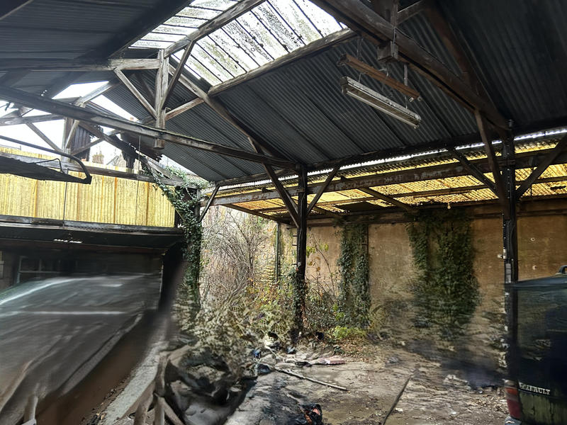 Maison - 240 m² - 15 pièces