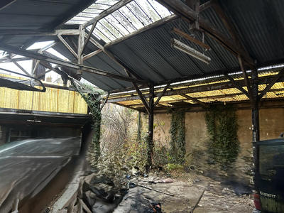 Maison - 240 m² - 15 pièces