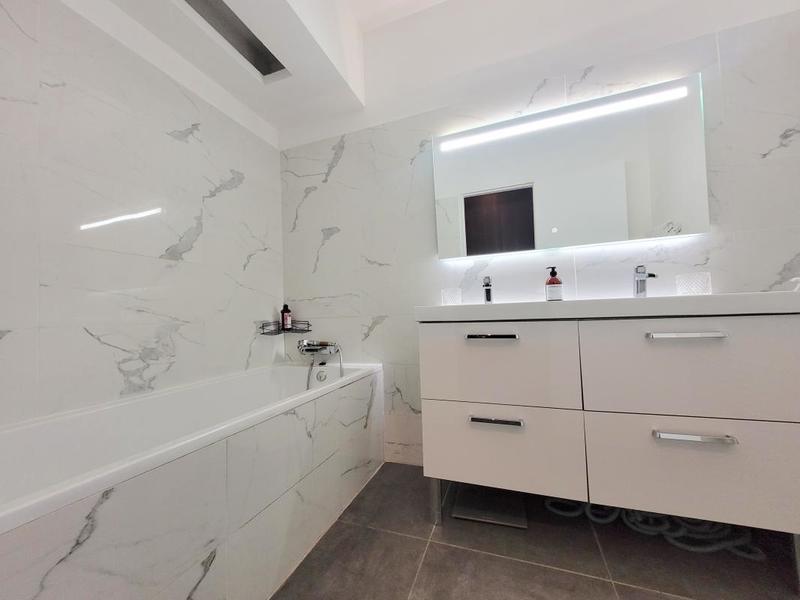 Appartement - 166 m² - 5 pièces