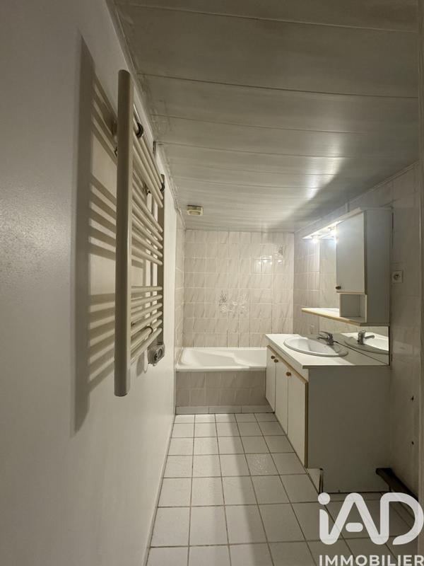 Maison de ville - 60 m² - 4 pièces