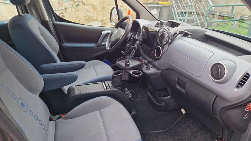 Citroën Berlingo 1.6 e-HDi 90 Bva6 Confort - Automatique