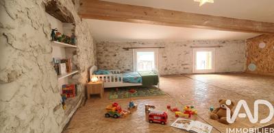 Maison de village - 118 m² - 4 pièces