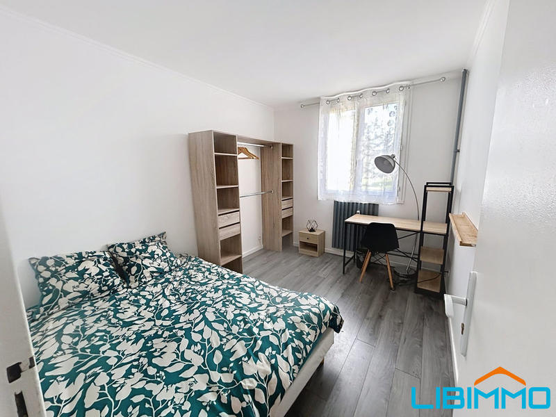 Appartement - 93 m² - 5 pièces