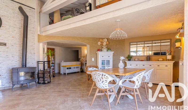 Maison - 203 m² - 5 pièces