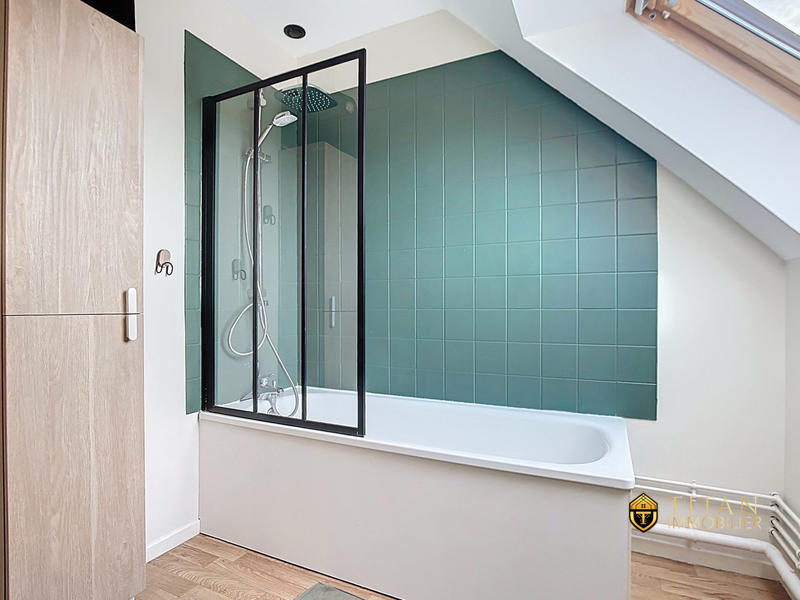 Maison - 84 m² - 5 pièces