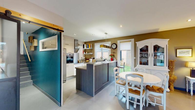 Maison - 100 m² - 4 pièces