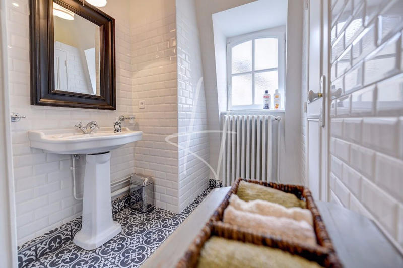 Appartement - 101 m² - 4 pièces