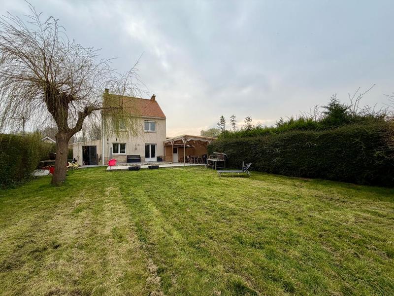 Maison - 85 m² - 4 pièces