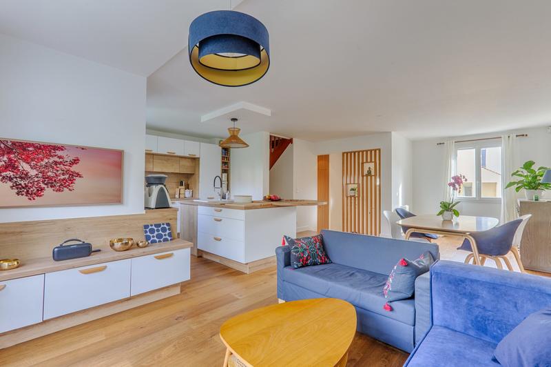 Maison - 114 m² - 6 pièces