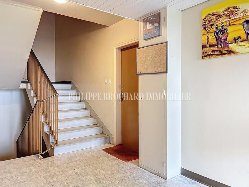 Appartement - 103 m² - 5 pièces