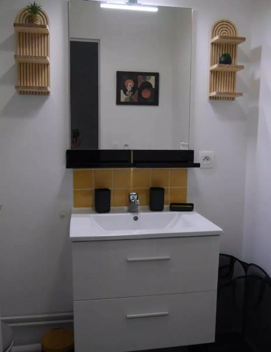 Studio - 28 m² - 1 pièce
