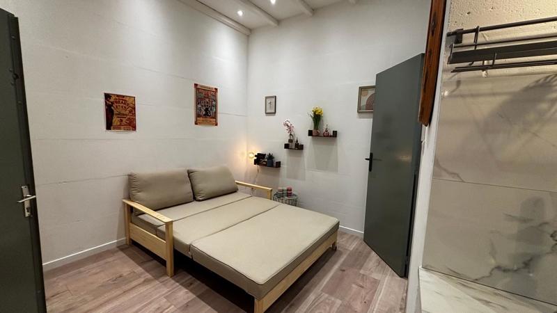 Studio - 13 m² - 2 pièces