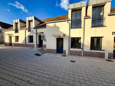 Maison - 82 m² - 4 pièces