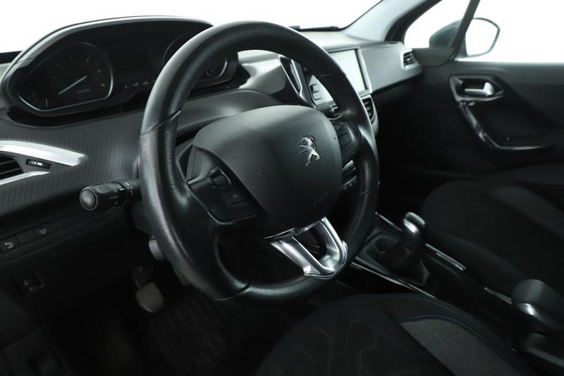 Peugeot 2008 1.5 Blue-HDi Signature 100 ch