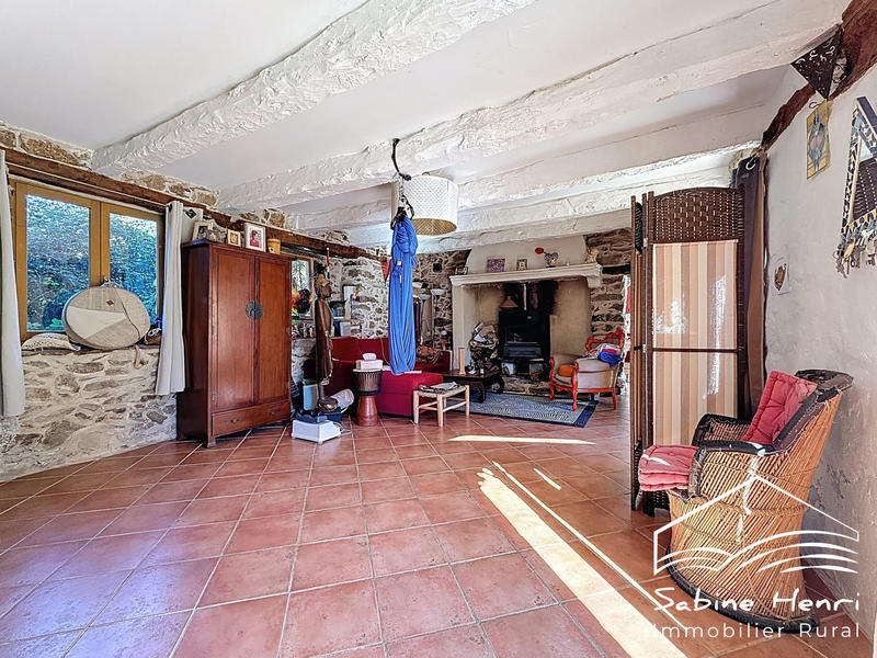 Maison - 538 m² - 20 pièces