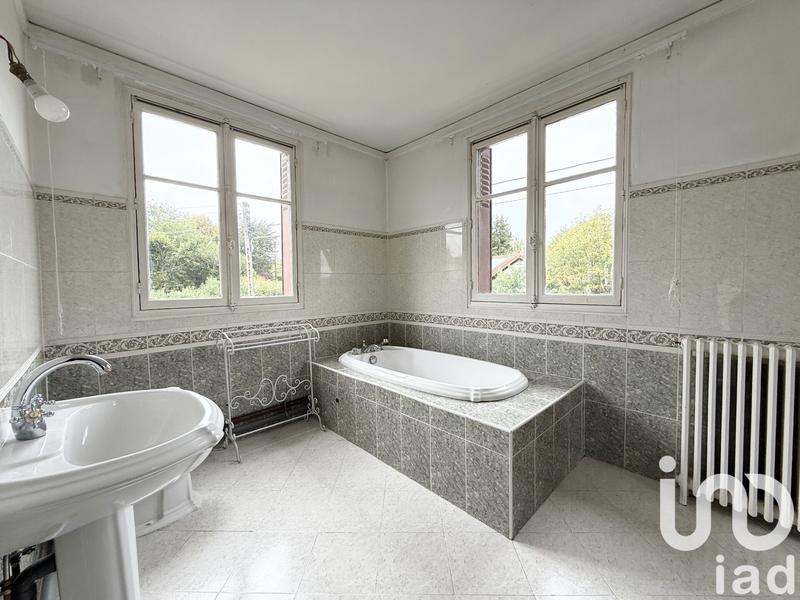 Maison - 170 m² - 7 pièces