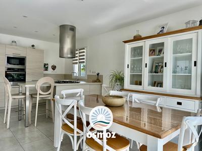 Maison - 122 m² - 5 pièces