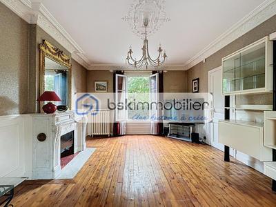 Maison de maîtres - 132 m² - 6 pièces