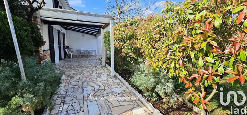 Maison - 106 m² - 7 pièces