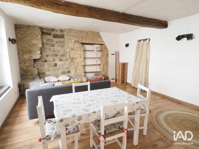 Appartement - 64 m² - 2 pièces