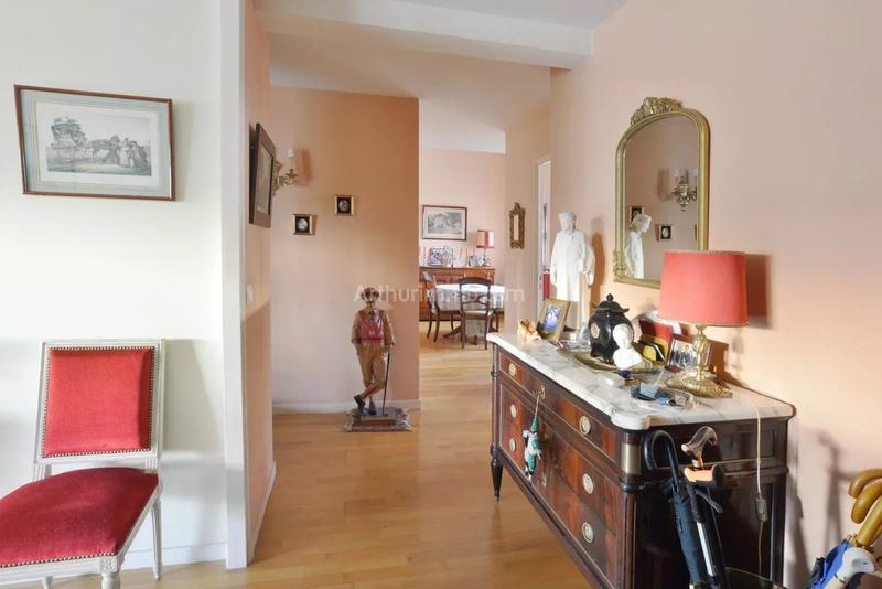 Appartement - 94 m² - 4 pièces