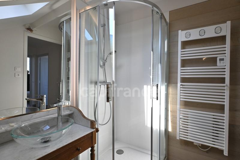 Maison - 188 m² - 7 pièces