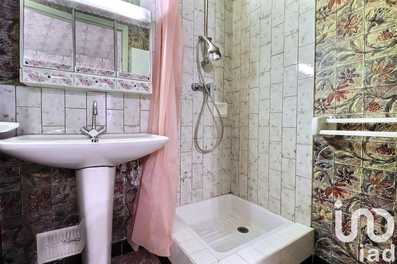 Maison - 170 m² - 9 pièces