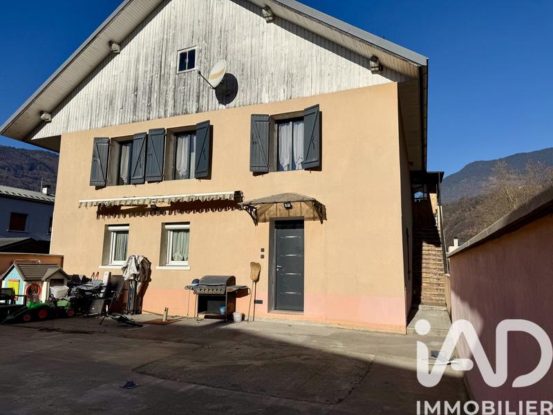 Maison - 118 m² - 4 pièces