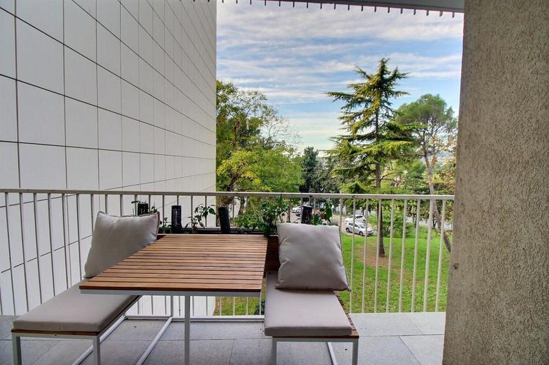 Appartement - 84 m² - 4 pièces