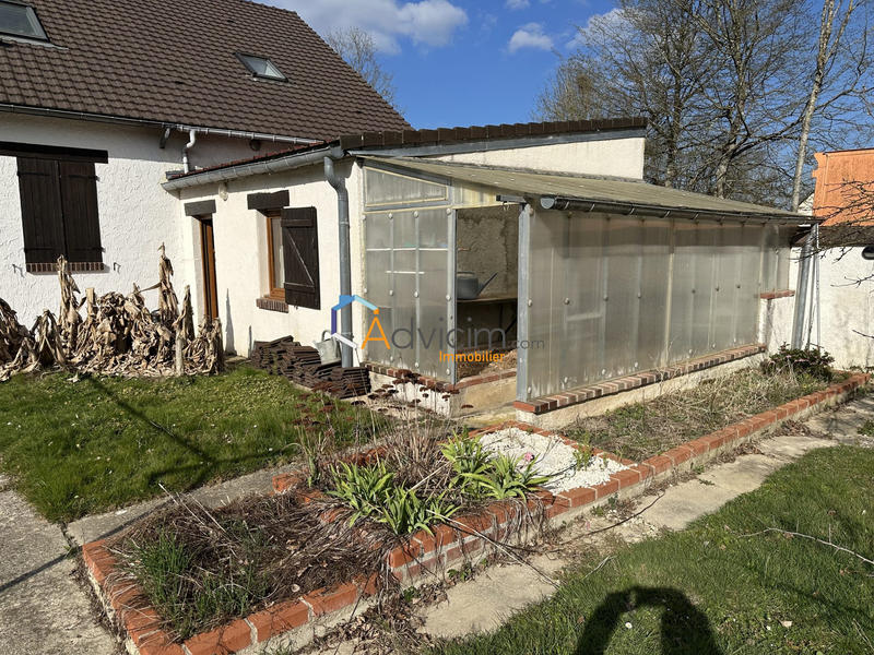 Maison - 220 m² - 6 pièces