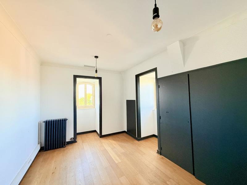 Bureau - 500 m² - 16 pièces